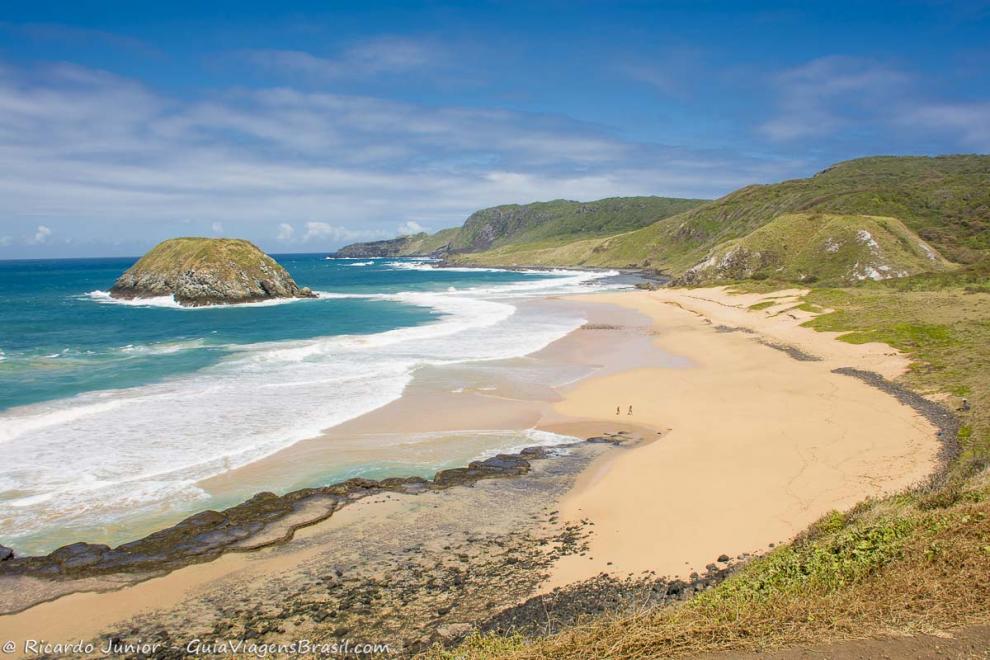 Imagem de toda Praia do Leão.